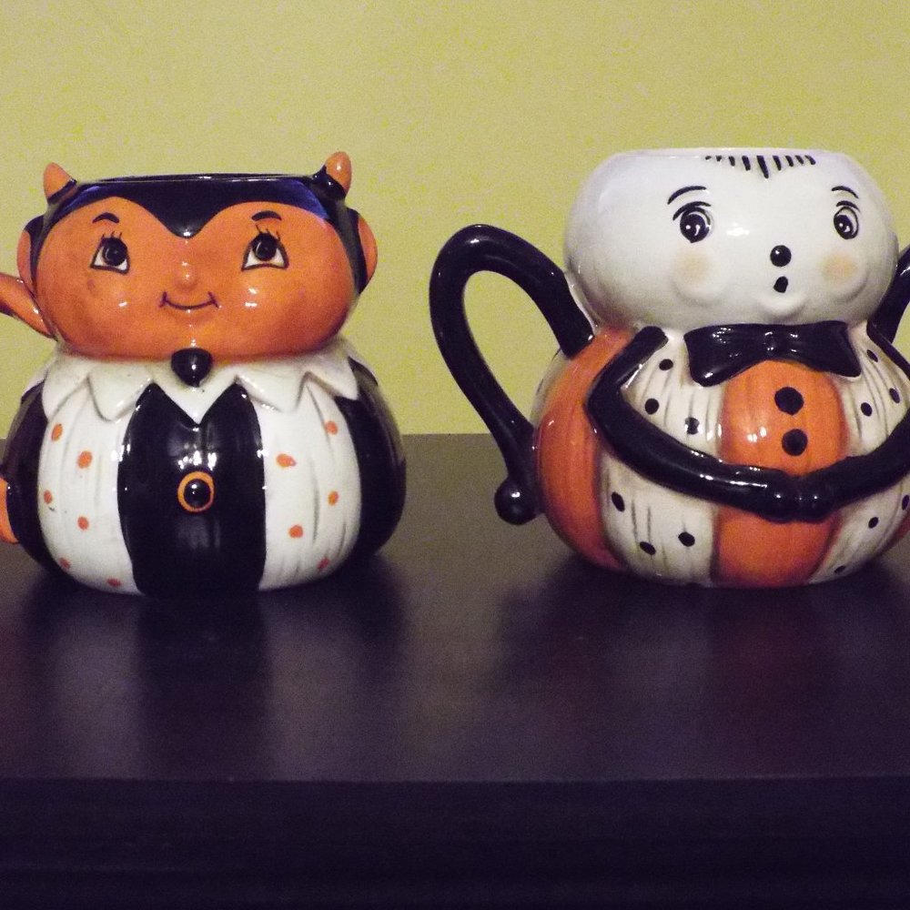 Johanna Parker Halloween Devil and Spider Pumpkin Peep Mug Set New 2021